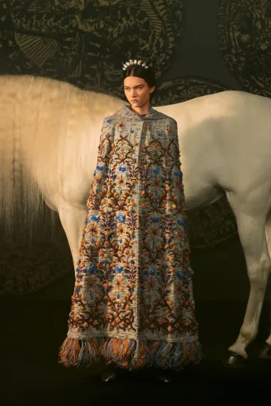Modna priča inspirirana bajkama: Diorova kolekcija za pamćenje