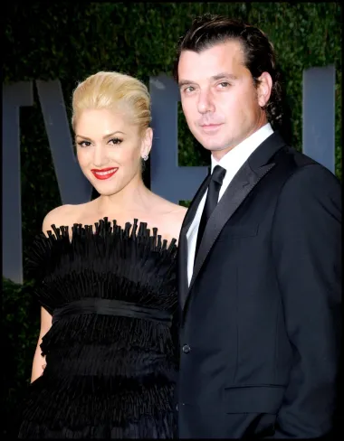 Navodna dugogodišnja afera Gavina Rossdalea s dadiljom Mindy Mann dovela do njegova razvoda od Gwen Stefani 2015. godine. &quot;Unatoč tome što je profesionalan, odnos dadilje i poslodavca vrlo je osoban. To je netko tko vidi najbolje i najgore u vašoj obitelji i vašem odnosu&quot; , rekla je psihoterapeutkinja dr. Jenn Mann koja je radila s ovim parom na popravljanju njihova odnosa. &quot;Ponekad granice koje ljudi naprave sa svojim zaposlenicima nisu dovoljno jasne i ostavljaju otvorena vrata za te probleme. Govorimo o muškarcu visokog statusa koji je jako poželjan svakoj ženi koja mu dođe u kuću, zaposlena ili ne&quot;, nastavila je Mann komentirajući ovu aferu koja je postala veliki skandal. 