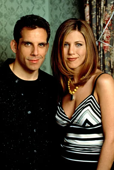 Aniston i Stiller zajedno su glumili u filmu &quot;Odjednom Polly&quot; iz 2004. godine, a zajedno su imali odličnu kemiju. Na pitanje kako dva glumca imaju toliko kemije u romantičnoj komediji, Aniston je rekla: &quot;Mislim da to jednostavno mora biti tu&quot;. Ni oni nikada nisu završili zajedno, iako su mnogi fanovi to htjeli.