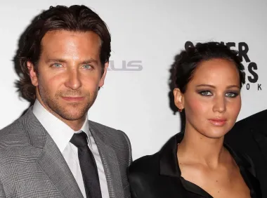 Hollywood je znao da je pronašao savršen par kada su Bradley Cooper i Jennifer Lawrence glumili u filmu &quot;U dobru i u zlu&quot;. Lawrence je osvojila Oscara za najbolju glumicu, a Cooper je bio nominiran za najboljeg glumca. Od tada su zajedno snimili još dva filma, no unatoč kemiji, nisu završili zajedno.