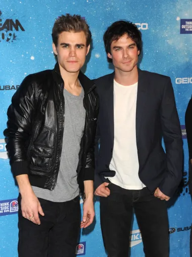 Paul Wesley i Ian Somerhalder ostali su bliski prijatelji nakon što su zajedno glumili u seriji &quot;Vampirski dnevnici&quot;. Ali njihov rad nije rezultirao samo prijateljstvom, već i zajedničkim biznisom. Ove je godine dvojac pokrenuo vlastiti brend burbona pod nazivom Brother&apos;s Bond.