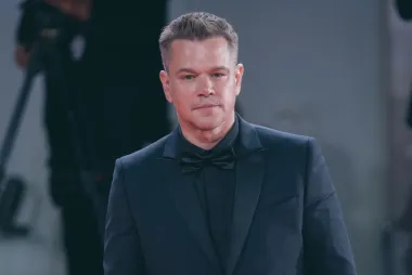 Kako bi izgubio potrebnu količinu kilograma za ulogu u filmu &quot;Hrabrost ratnika&quot;, Matt Damon išao je na ekstremnu dijetu i tjelesni trening - trčao 19 kilometara dnevno i pio puno kave kako bi imao dovoljno energije. Počeo je čak i prati usta svaki put kad bi ga djevojka poljubila i to samo zato što je mogao okusiti hranu koju je pojela. Nažalost, morao je smršavjeti bez pomoći nutricionista pa je odmah nakon snimanja morao pod liječnički nadzor, a trebale su mu dvije godine da se potpuno oporavi i vrati u normalu.