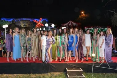Život je kao luna park: Brojna poznata lica došla su podržati Snježanu Mehun na nesvakidašnjoj modnoj reviji