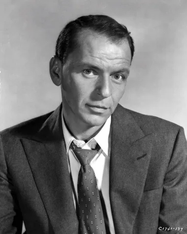 Čak je i veliki Frank Sinatra imao vlastito iskustvo s bipolarnim poremećajem, no o tome za života nikada nije govorio. Bio je jedan od najpopularnijih i najutjecajnijih glazbenih umjetnika 20. stoljeća, a u intervjuu za Playboy 1963. za sebe je rekao: &quot;Budući da sam 18-karatni manični depresivac i da sam živio život pun nasilnih emocionalnih kontradikcija, imam veliki kapacitet za tugu, kao i za ushićenje.&quot;