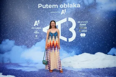 Brojni poznati stigli na proslavu trećeg rođendana podcasta Ane Radišić