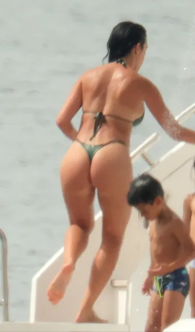 'The Body': Ronaldo i Georgina ponosno pokazuju koliko su cijelu godinu vježbali