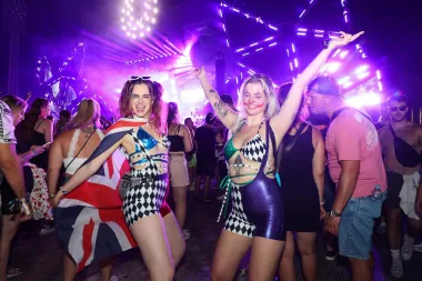 Bilo je tu svega: Ovo su najluđe modne kombinacije koje su obilježile Ultra festival