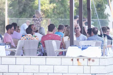 Kakva ekipa u Dubrovniku! Slavne face prošetale Stradunom