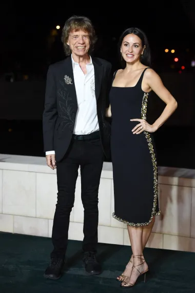 Charlize Theron poput božice na okupljanju zvjezdane elite u Parizu