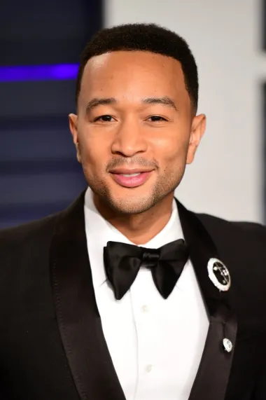 Najseksi muškarac na svijetu toliko je dobar da su mu dali naslovnicu — dvaput! &quot;Bio sam uzbuđen, ali i pomalo prestrašen jer to nosi puno pritiska&quot;, rekao je John Legend za People.  