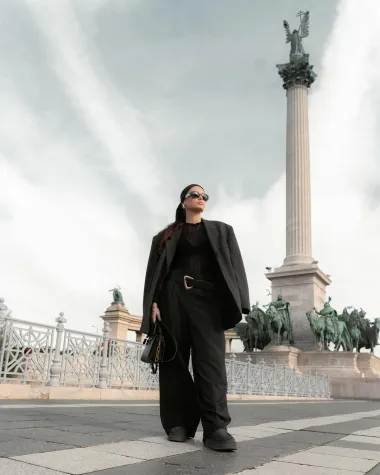 &quot;Trenutni trend koji sam ukomponirala u svoj modni stil su ugg tazz platforme koje doduše imam od prošle godine.&quot;