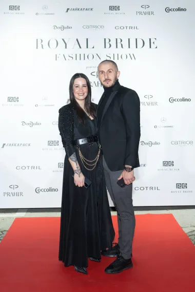 Royal Bride održao prvu, vrlo raskošnu samostalnu reviju uz mnoga poznata lica