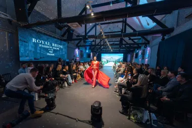 Royal Bride održao prvu, vrlo raskošnu samostalnu reviju uz mnoga poznata lica