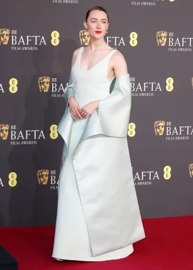 Najglamuroznija modna izdanja s crvenog tepiha na BAFTA nagradama