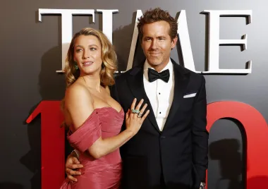 Blake Lively i Ryan Renolds sjaje unatoč problemima, outfitima oduševile i druge holivudske zvijezde