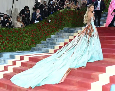 Blake Lively je kraljica Met Gale, svojim modnim izdanjima uvijek ostavlja bez daha