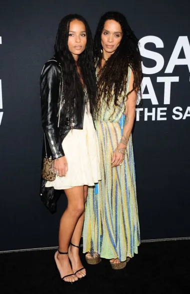 Lisa Bonet i njezina kći Zoë Kravitz dijele ne samo iznimnu ljepotu, već i umjetnički duh. Naime, obje su se pronašle u glumačkim vodama, a njihov talent je neosporan. 