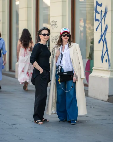 Zagrebačka špica: Miran Kurspahić osvojio centar grada u kaubojskom šeširu, a dame blistaju