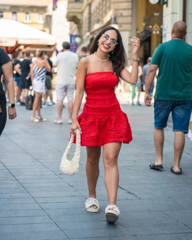 Kako je izgledala zagrebačka špica na dan Thompsonovog koncerta? Puno lijepih žena i sretnih fanova