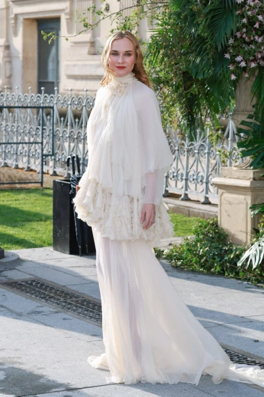 Oh la la! Penelope Cruz, Keira Knightley i Diane Kruger u romantičnim haljinama u srcu Pariza