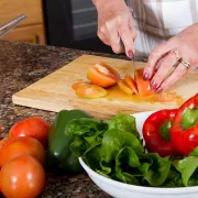 Atraktivne radionice kuhanja „Bez glutena“ u novom prostoru Makronove
