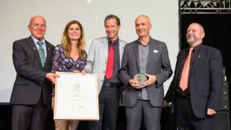 Pejići osvojili One World Award