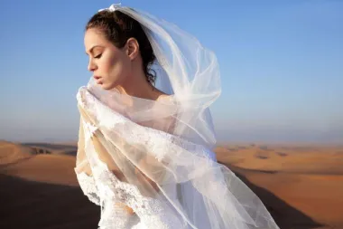 Voditeljica Mia Kovačić novo zaštitno lice eNVy room bridal kolekcije