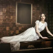 Glamur starog Hollywooda u novoj Alduk Bridal kampanji