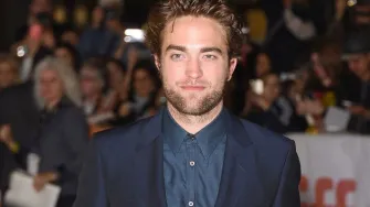 Zaručio se Robert Pattinson?