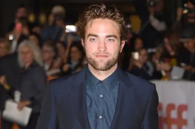 Zaručio se Robert Pattinson?