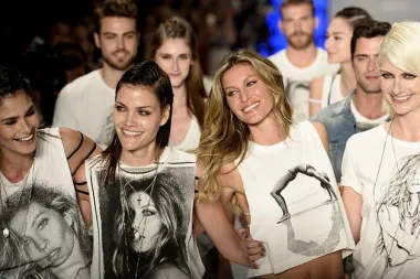 Gisele Bündchen uz suze se oprostila od modnih pista