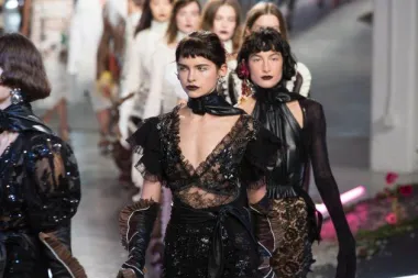 Romantičan debi Schwarzkopf Professionala i Odile Gilbert za Rodarte