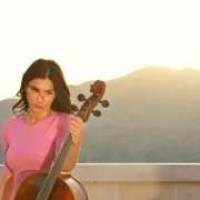 Ana Rucner i Oliver Poole dočekali na Srđu izlazak prvog ljetnog sunca
