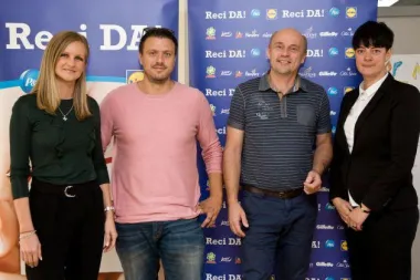 Kuhar Mate Janković u Reci DA! kampanji kuhao za djecu