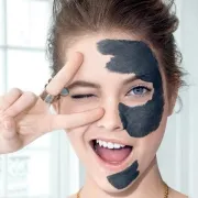 Otkrivamo vam #instadetox kože uz L’Oréal Paris Pure Clay maske od gline, za samo 10 minuta!