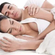 5 odličnih napitaka prije spavanja koji vam mogu pomoći kod mršavljenja