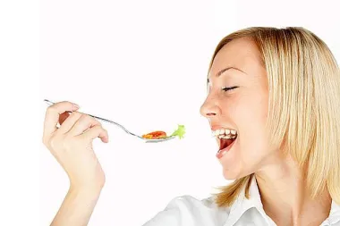 Pomoću ovih trikova kontrolirajte svoj apetit