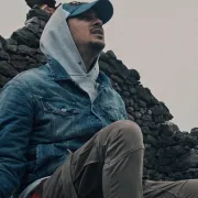 Poznati pjevač poručuje kako moramo biti bolji prema svom partneru