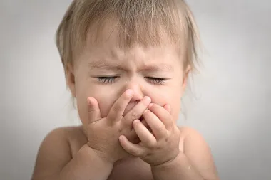Vašoj bebi izlaze prvi zubići? Saznajte kako joj olakšati ove stresne i bolne dane