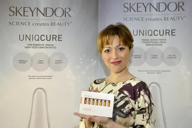 Skeyndor predstavio  UNIQCURE ampule