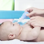Začepljen nos kod beba