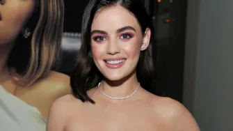 Obožavamo pink makeup mlade glumice Lucy Hale!