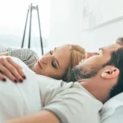Kako se mazite u krevetu otkriva kakvu vezu imate