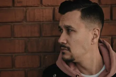Marko Tolja: 'Pjesmu sam posvetio trudnoj supruzi Ani'