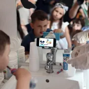 Uz Oral-B Kids krenite u ljeto s koferom punim igračka