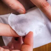 Na ovim površinama u domu nikada ne smiješ koristiti dezinfekcijske vlažne maramice