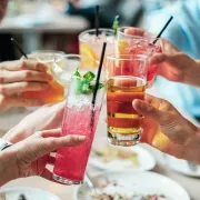 8 faza koje tvoje tijelo prolazi  kada piješ alkohol
