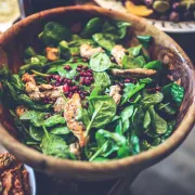 Od smoothieja do salate: Mladi špinat je zvijezda proljetnog stola