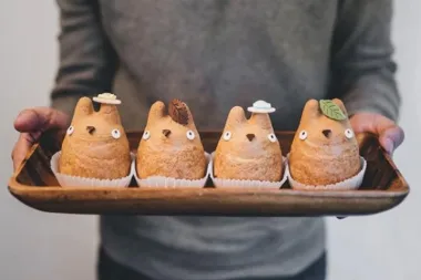 Ova slastičarnica u potpunosti je posvećena Ghibli crtićima: Bi li ti probala Totoro slatkiše?