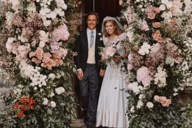 Koja kraljevska vjenčanica je najljepša? Princeza Beatrice odabrala je vintage haljinu s posebnom pričom